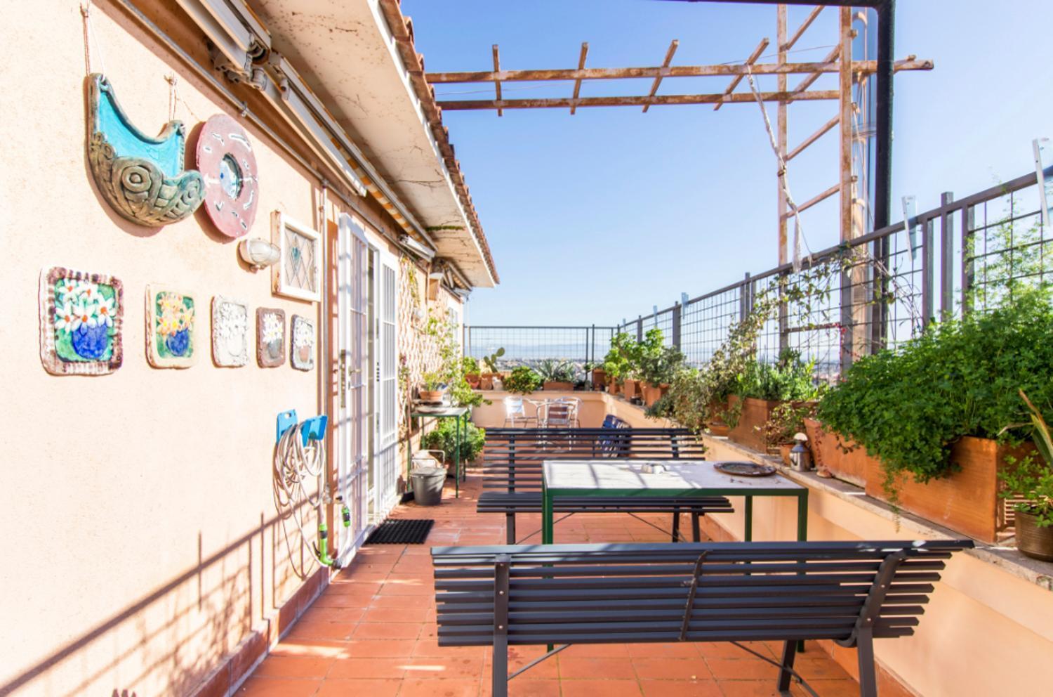 Rosa's Terrace Panoramic Penthouse *