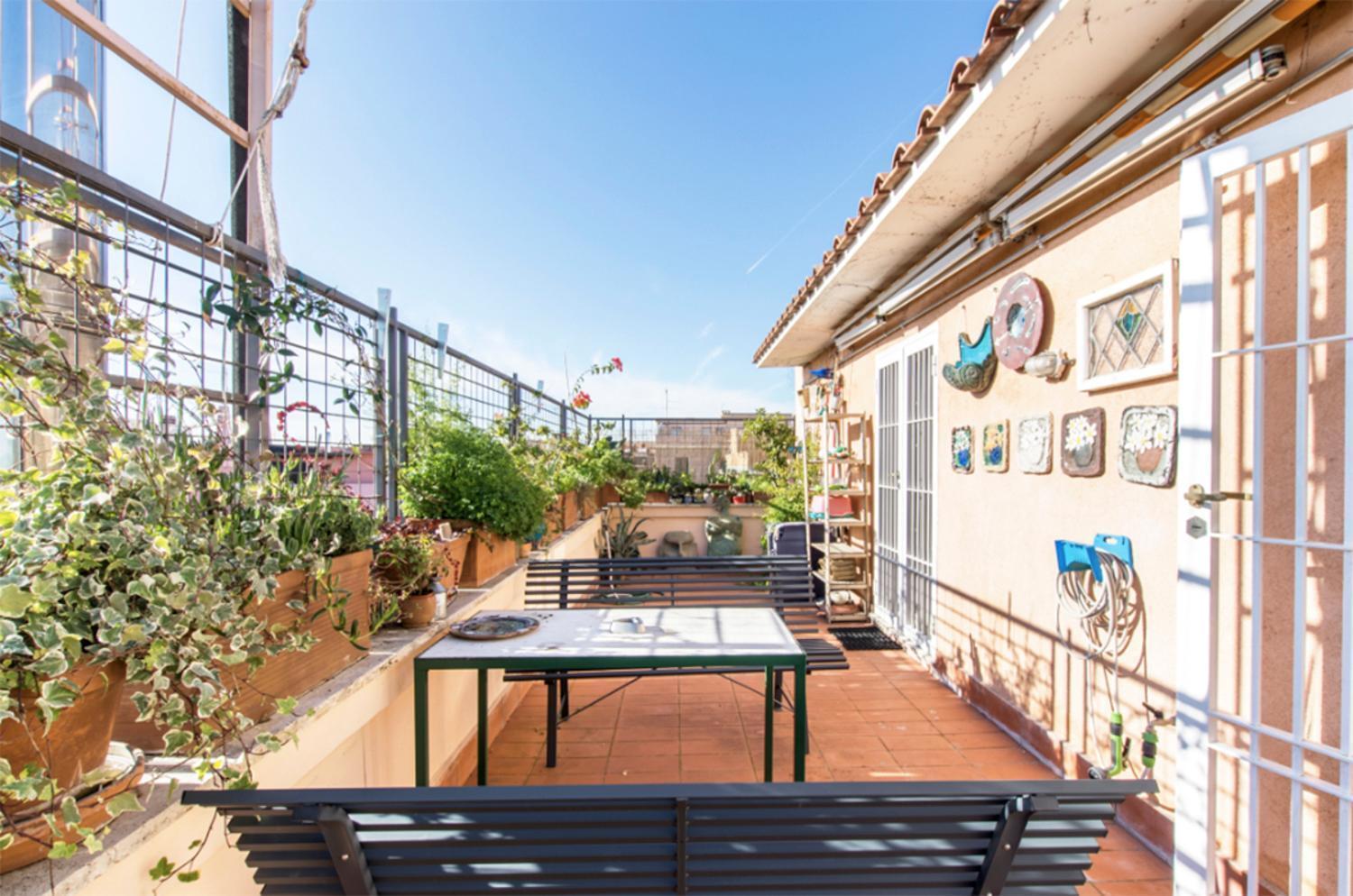 Rosa's Terrace Panoramic Penthouse Apartment Rome